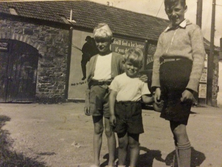 Living on Pilton Quay in the 1950s : 2 
