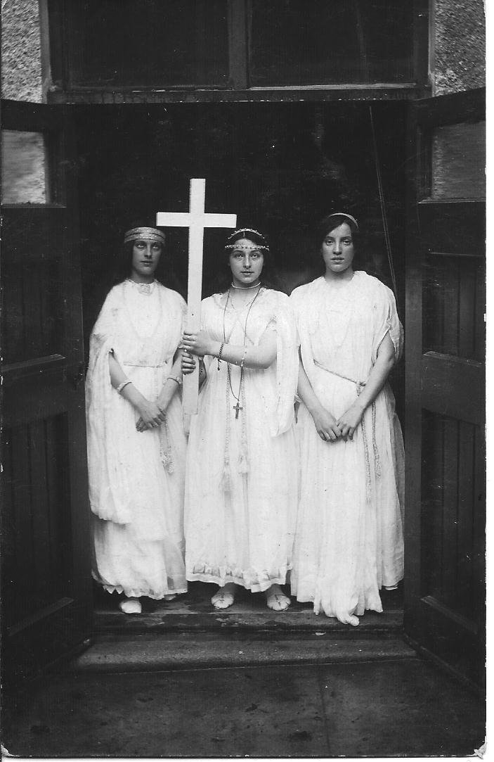 Actresses in Pilton Church Rooms in around 1920