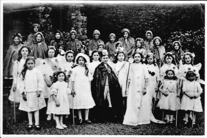 Play by the Girls of Pilton School in about 1928