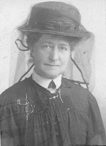 Elizabeth Annie Pearce of Pilton House